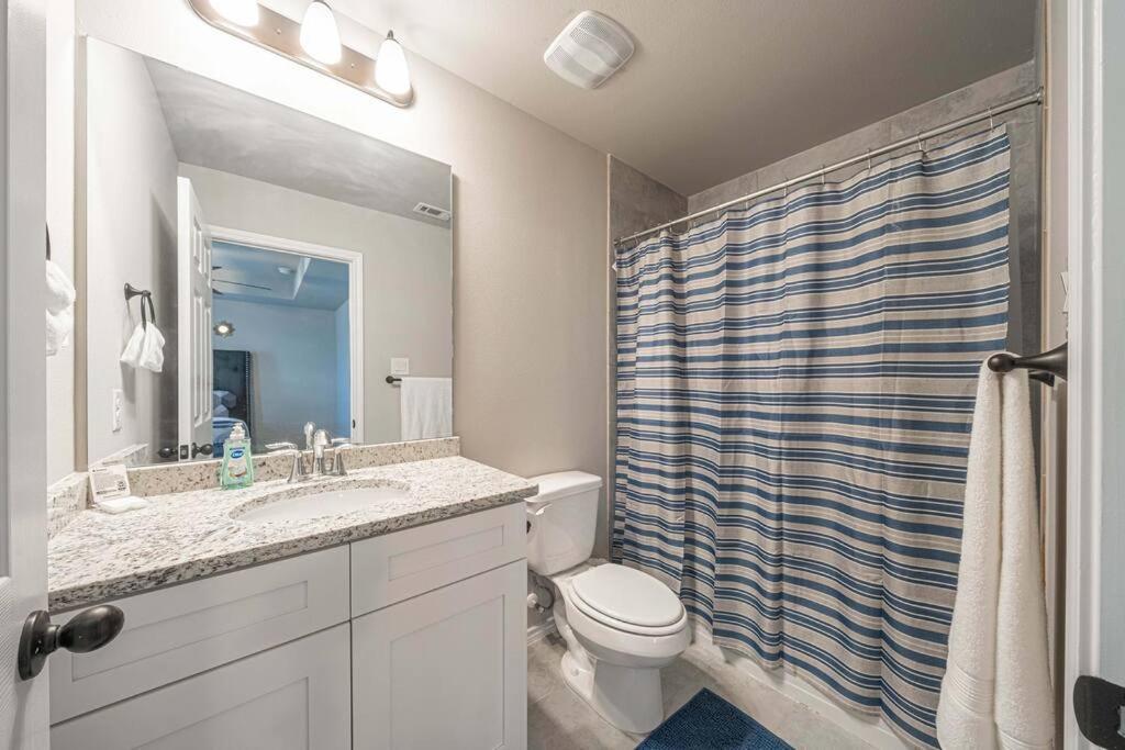 Gorgeous, Brand New 3 Bedrooms Home- Built 2024, Near Seaworld & Lackland Afb ซานอันโตนิโอ ภายนอก รูปภาพ